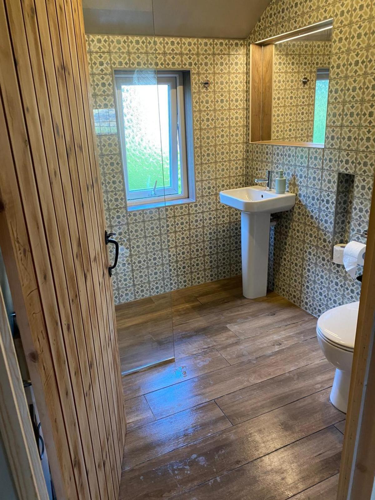 Banc Cottage Moylgrove Esterno foto